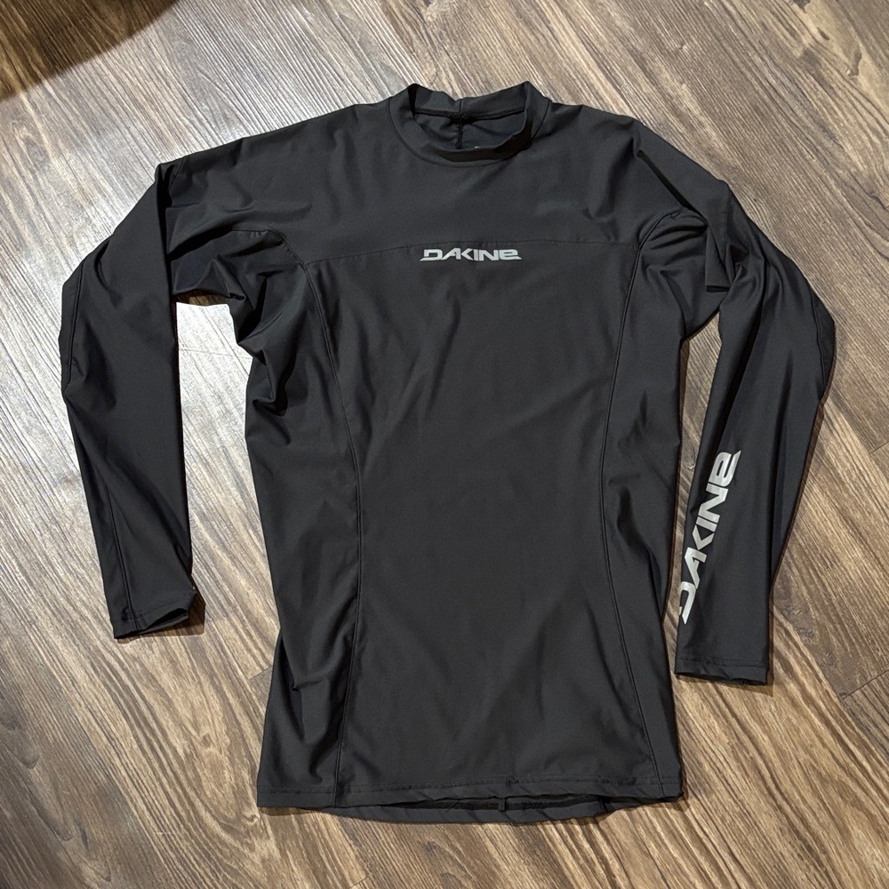 Dakine Waterman surf shirt/rashguard